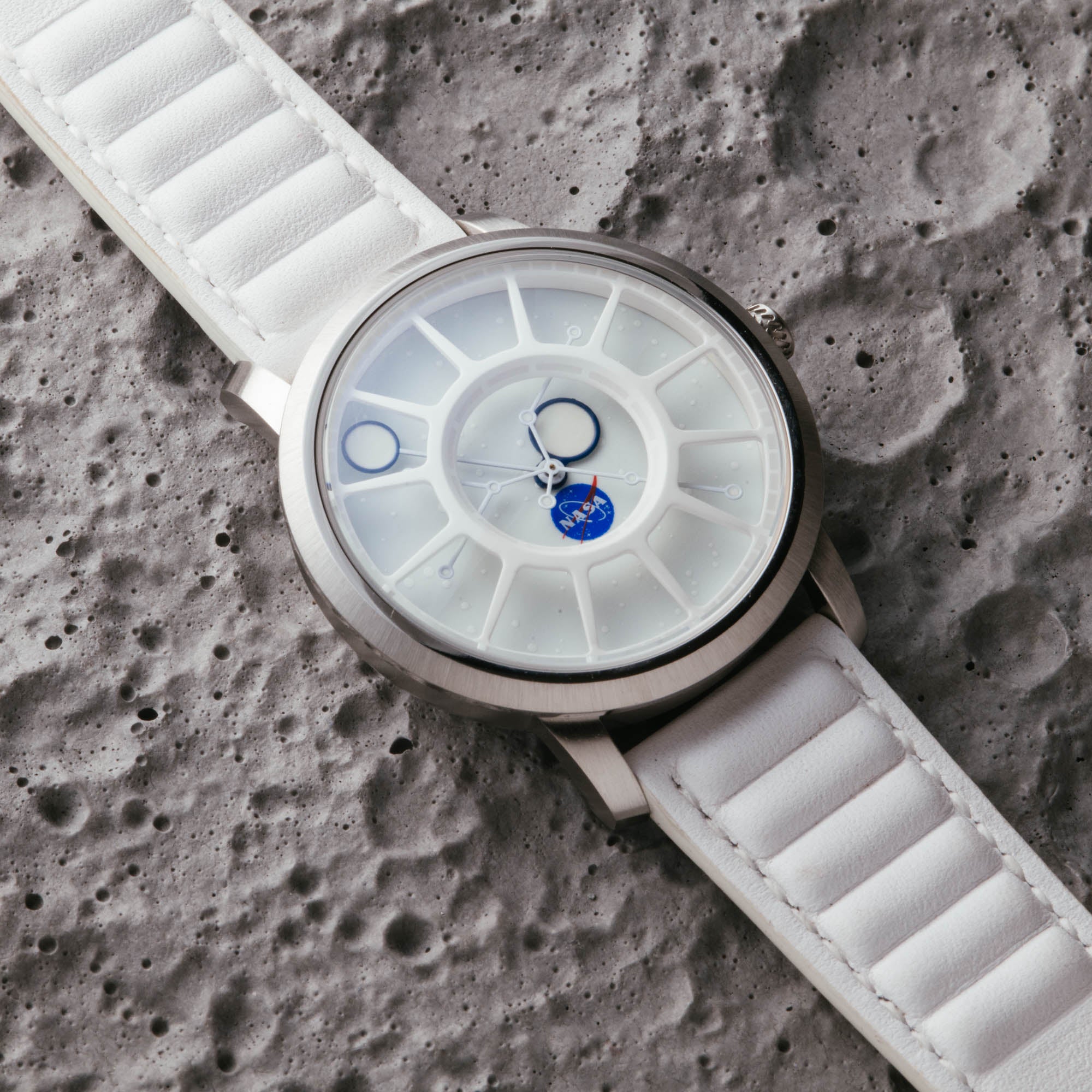 NASA Apollo 15 Automatic Lunar Lander | Xeric.com – Xeric Watches