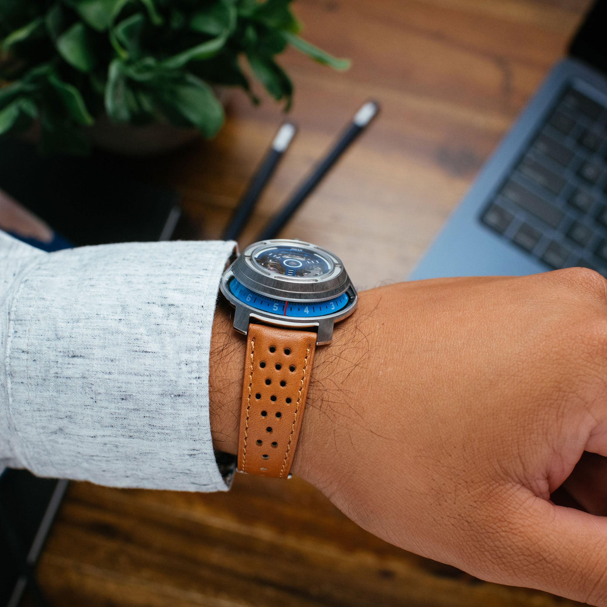 Invertor II Automatic Tan Blue | Xeric.com – Xeric Watches