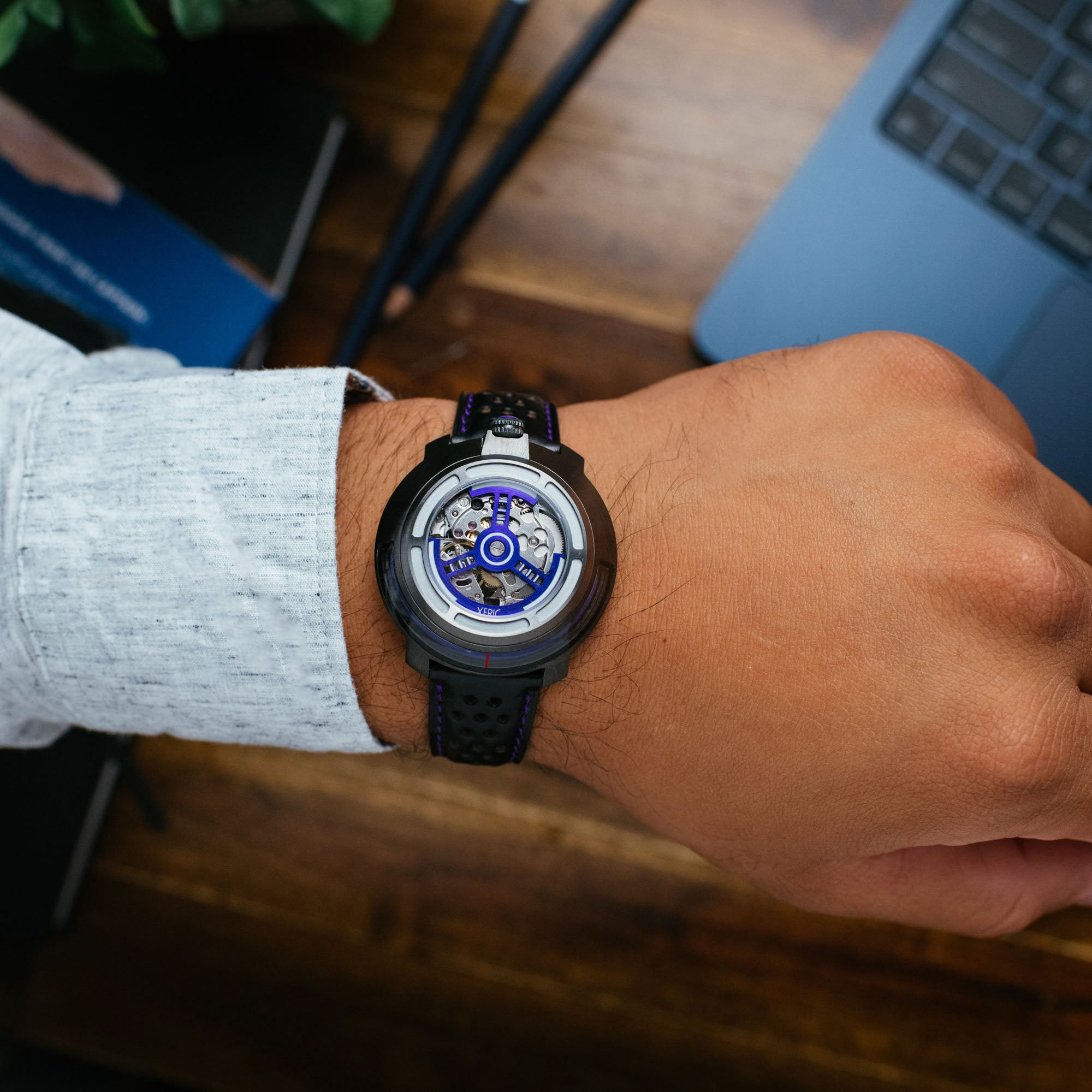 Invertor II Automatic Gunmetal Purple | Xeric.com – Xeric Watches