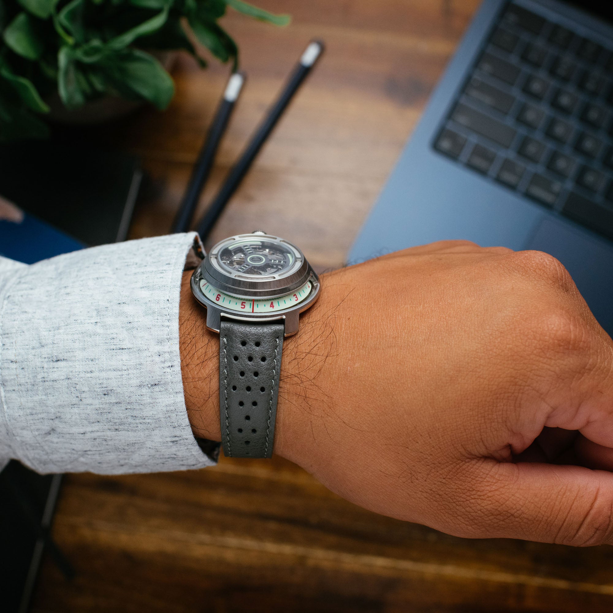 Invertor II Automatic Vintage Mint | Xeric.com – Xeric Watches