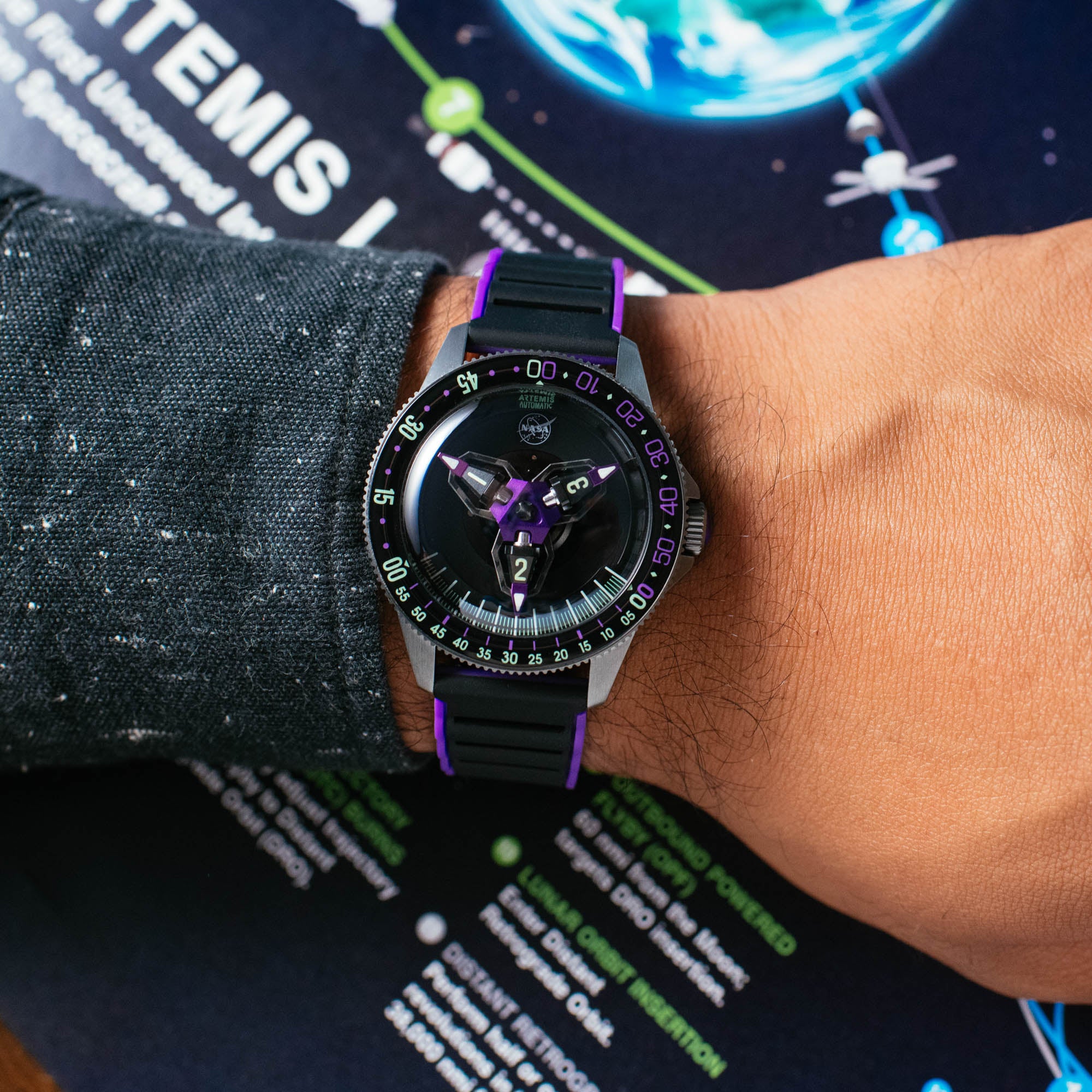 NASA Artemis Tumbler Automatic Flyby | Xeric.com – Xeric Watches