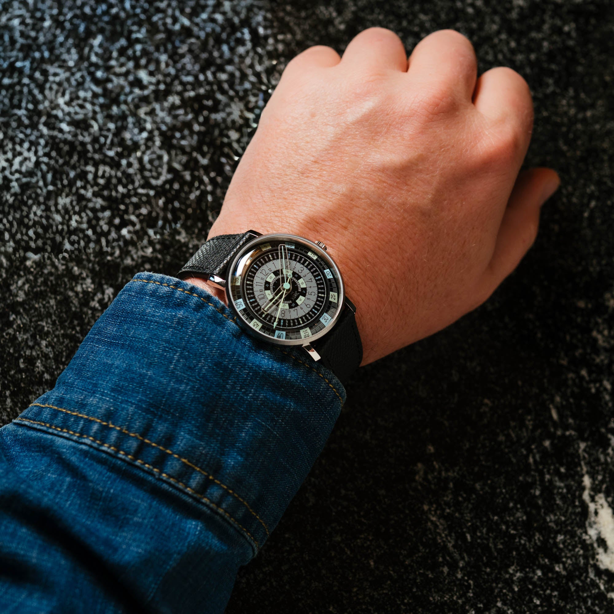 Omnigraph Automatic Black Limited Edition | Xeric.com – Xeric Watches
