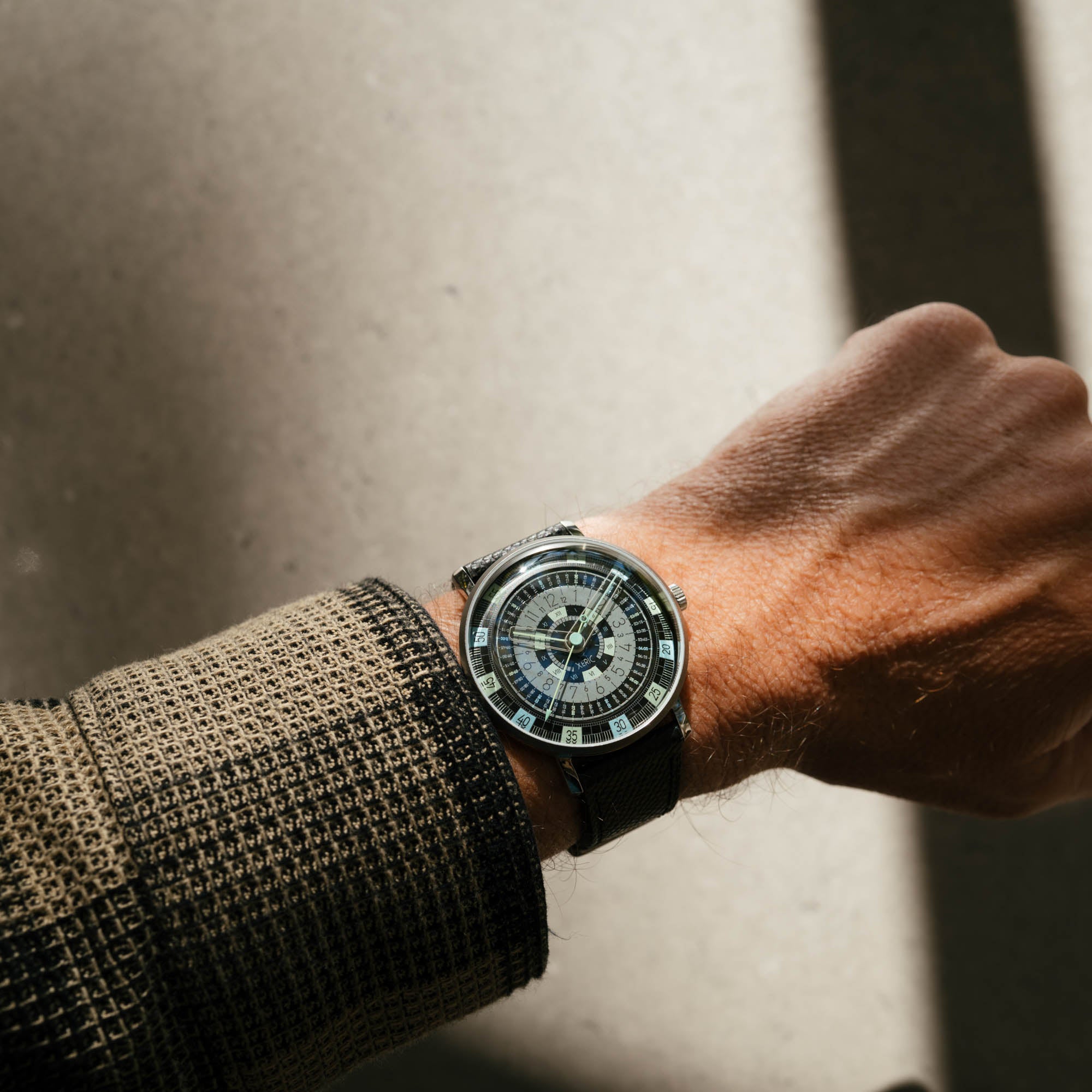 Omnigraph Automatic Black Limited Edition | Xeric.com – Xeric Watches