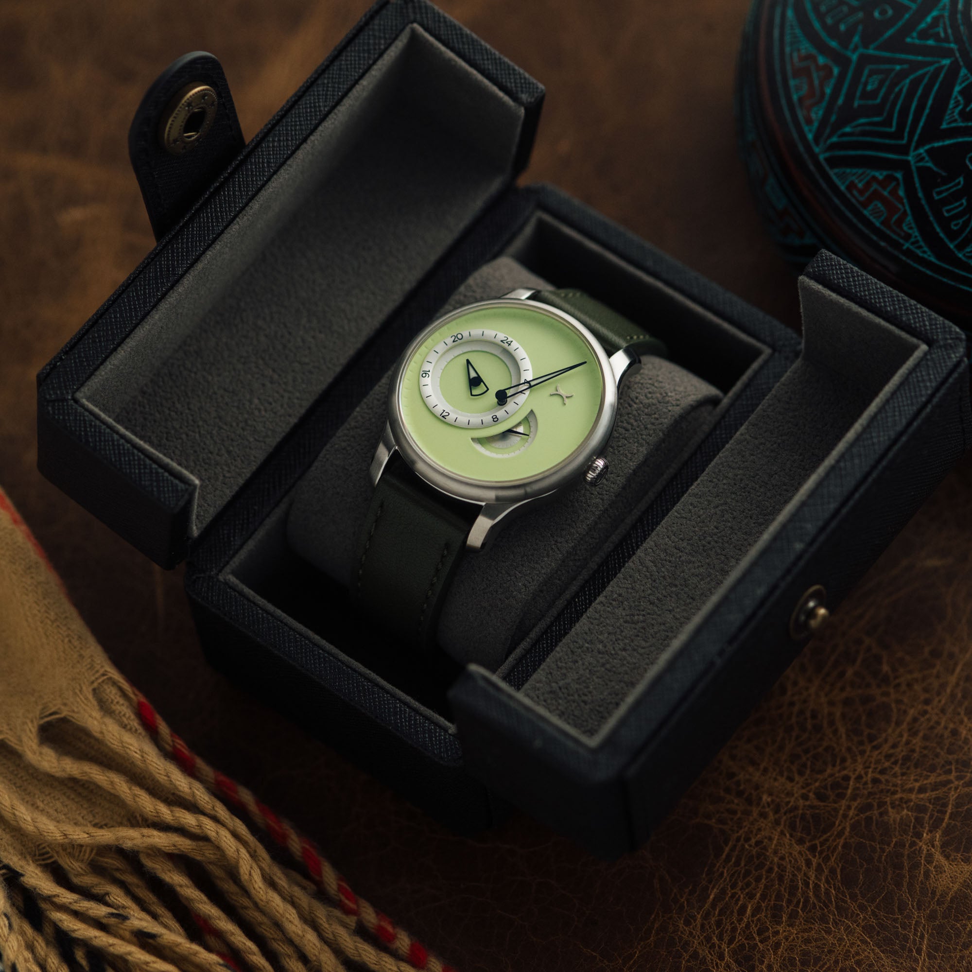 Regulator Automatic Key Lime | Xeric.com – Xeric Watches