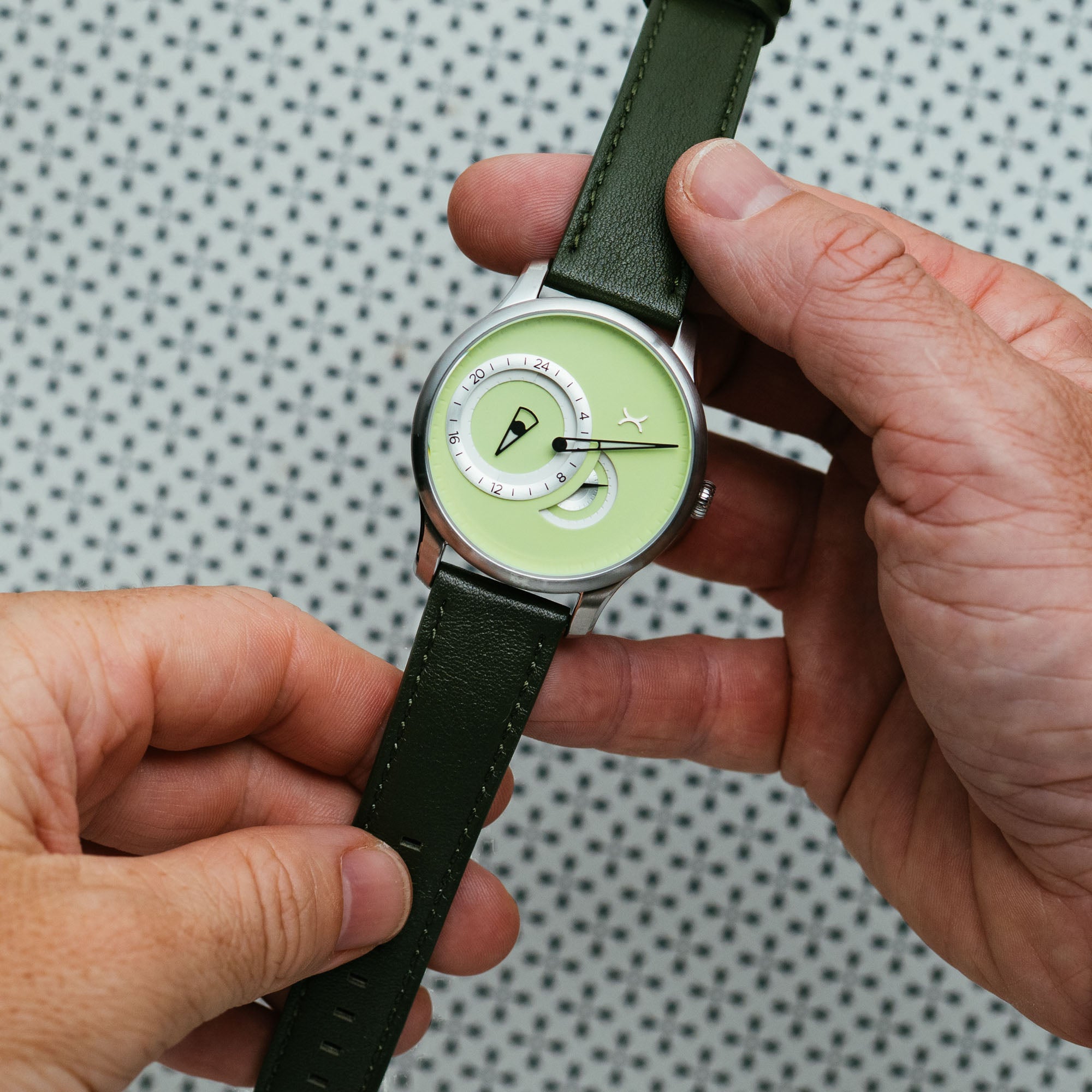 Regulator Automatic Key Lime | Xeric.com – Xeric Watches