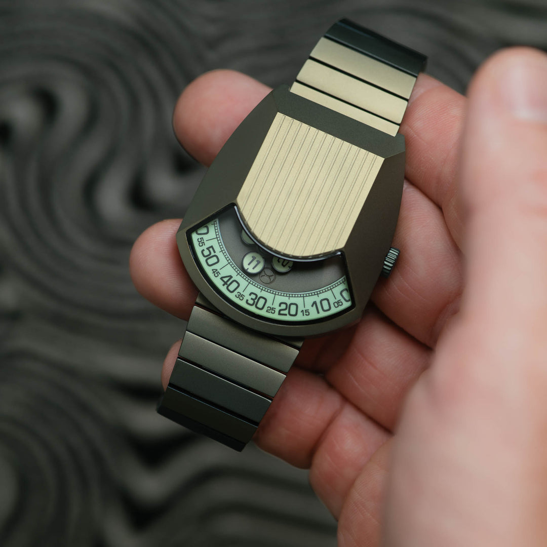 Retronaut Automatic Wandering Hour Matte Green