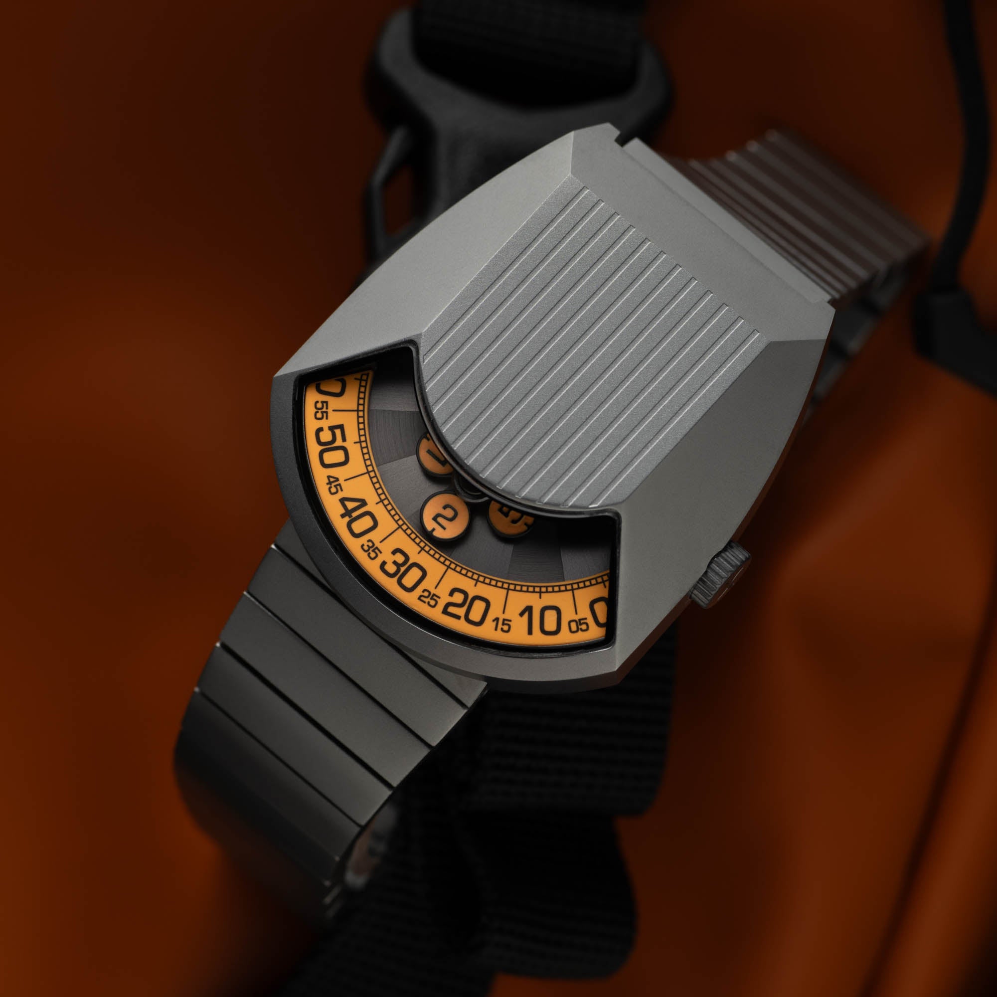 Retronaut Automatic Wandering Hour Matte Gunmetal Orange | Xeric