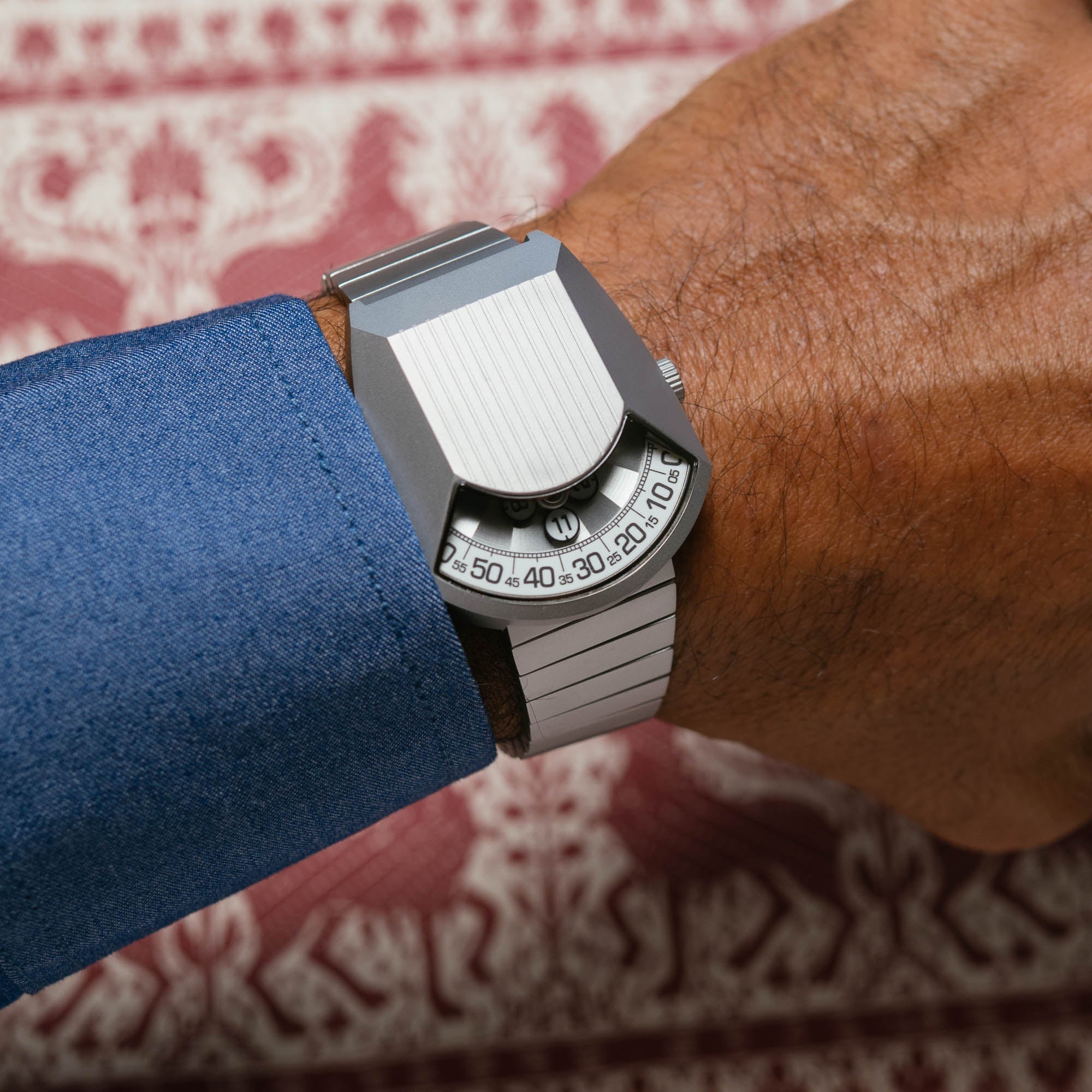 Retronaut Automatic Wandering Hour Matte Steel White | Xeric.com