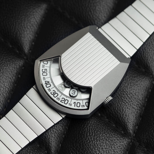 Retronaut Automatic Wandering Hour Matte Steel White