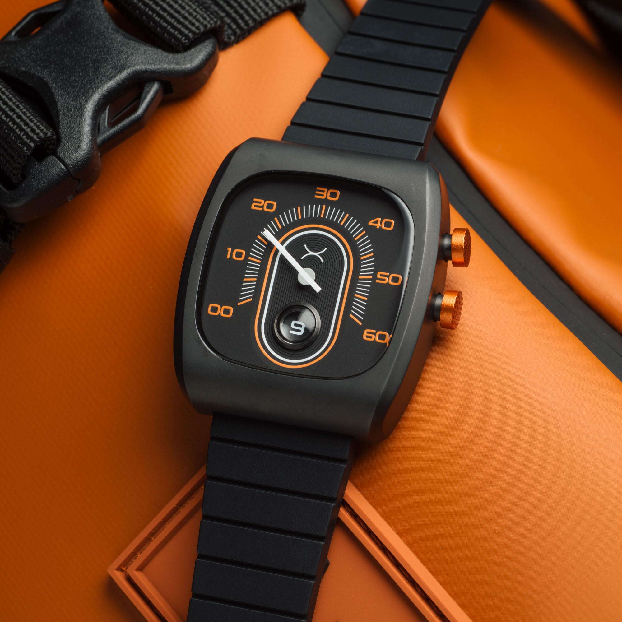 Retroscope Jump Hour Black Orange | Xeric.com – Xeric Watches