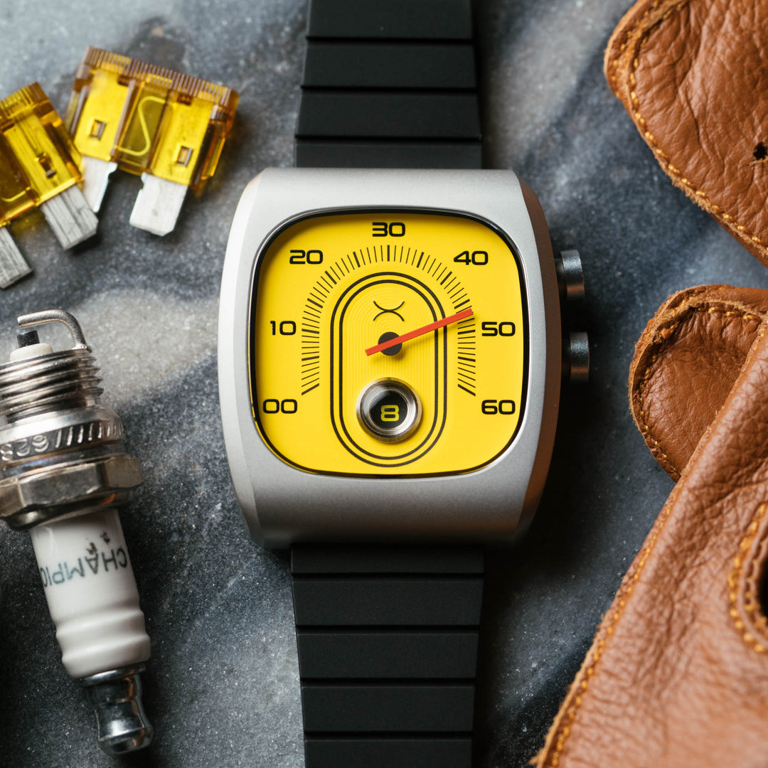 Retroscope Jump Hour Caution Yellow