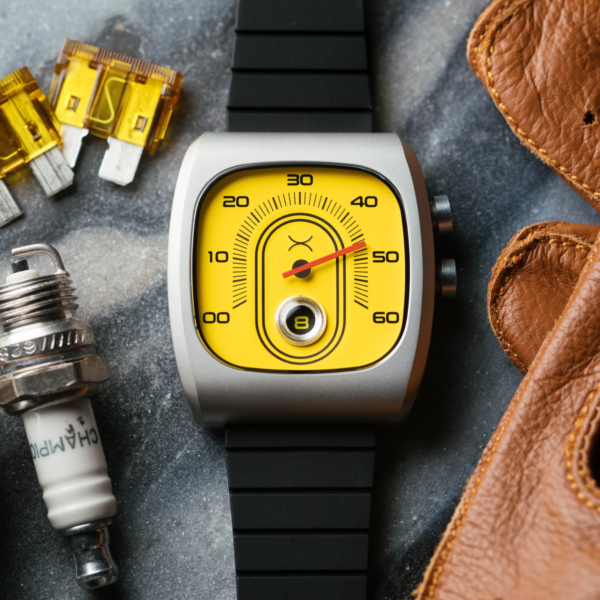 Retroscope Jump Hour Caution Yellow | Xeric.com – Xeric Watches