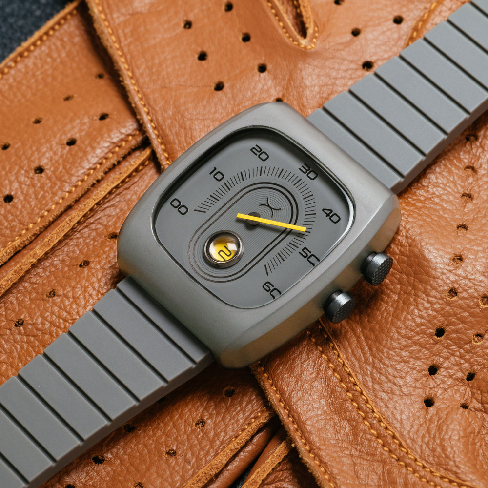 Retroscope Jump Hour | Xeric Watches