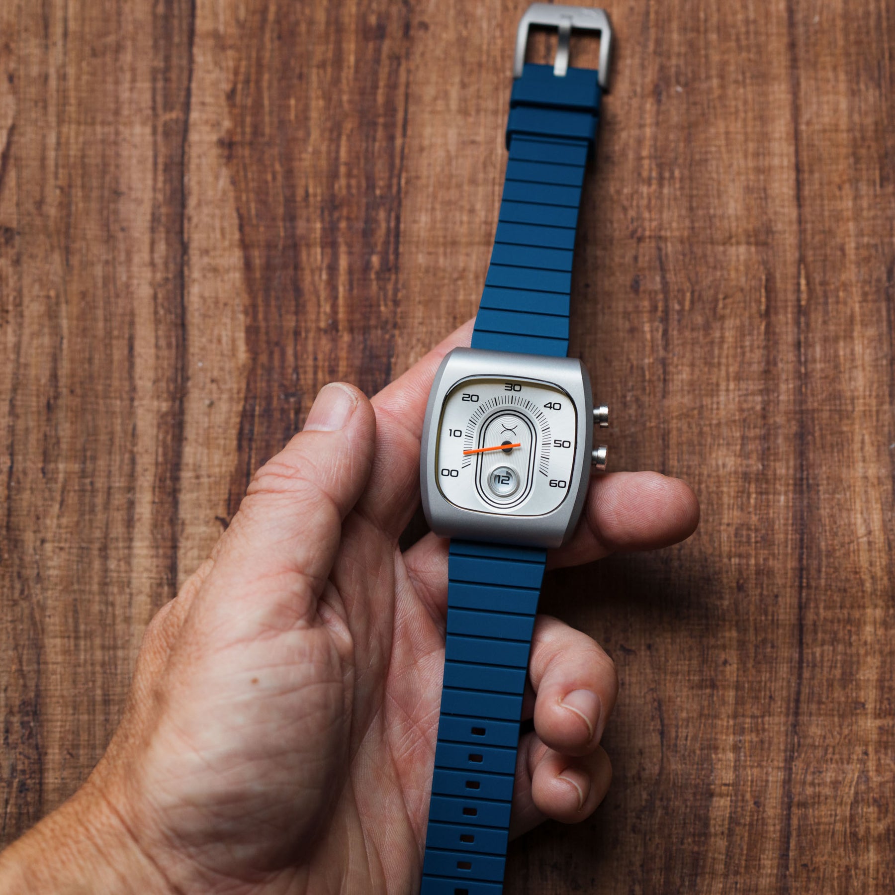 Retroscope Jump Hour Silver Blue | Xeric.com – Xeric Watches