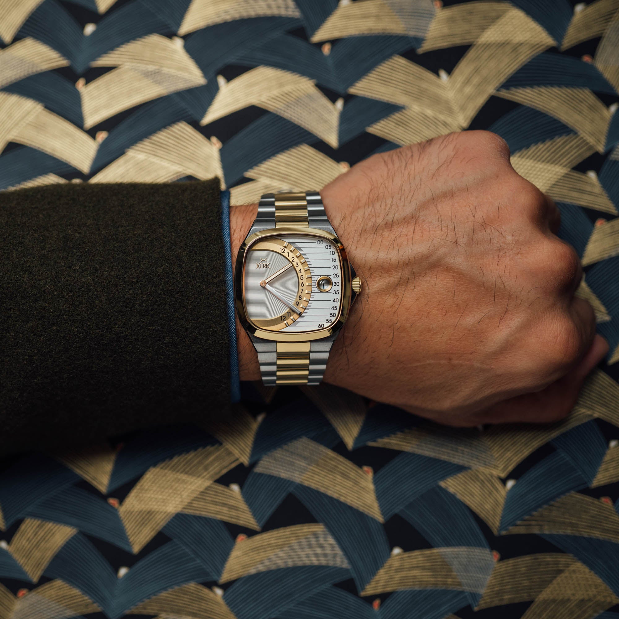 Timeline Retrograde Automatic Two-tone Gold Silver | Xeric.com