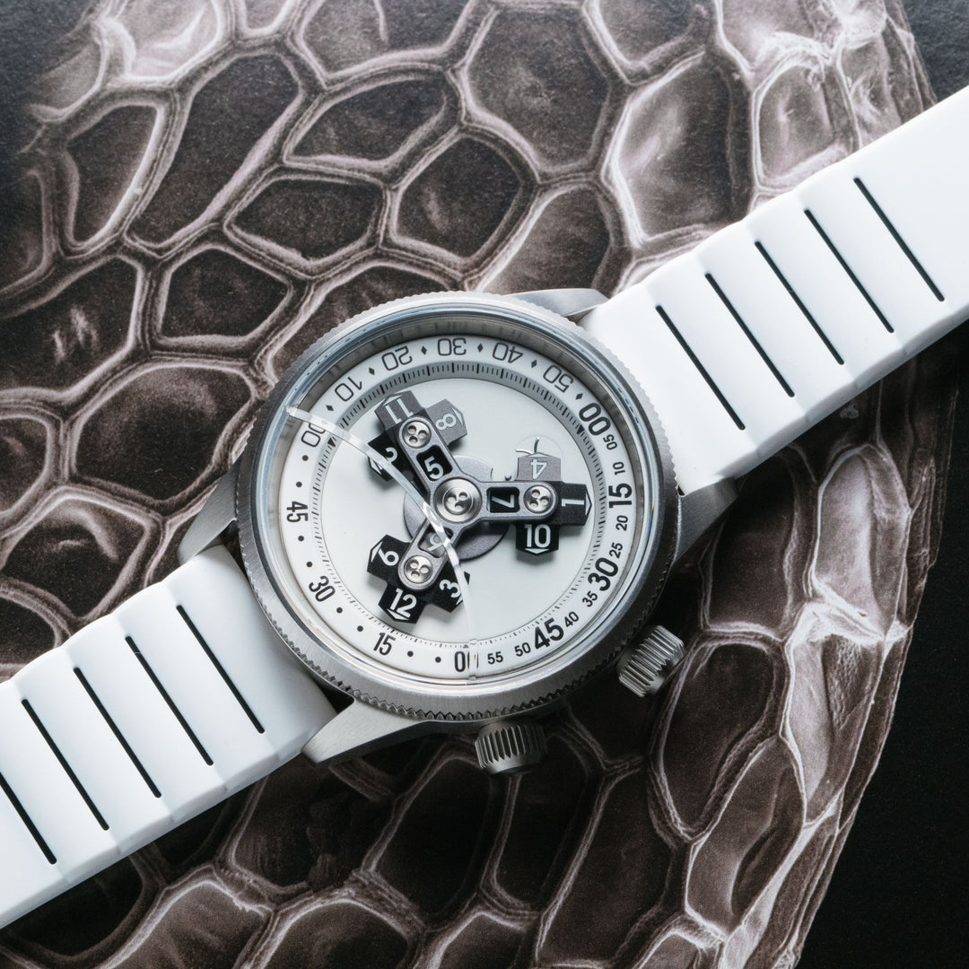 Vendetta II Automatic Wandering Hour Whiteout Lume