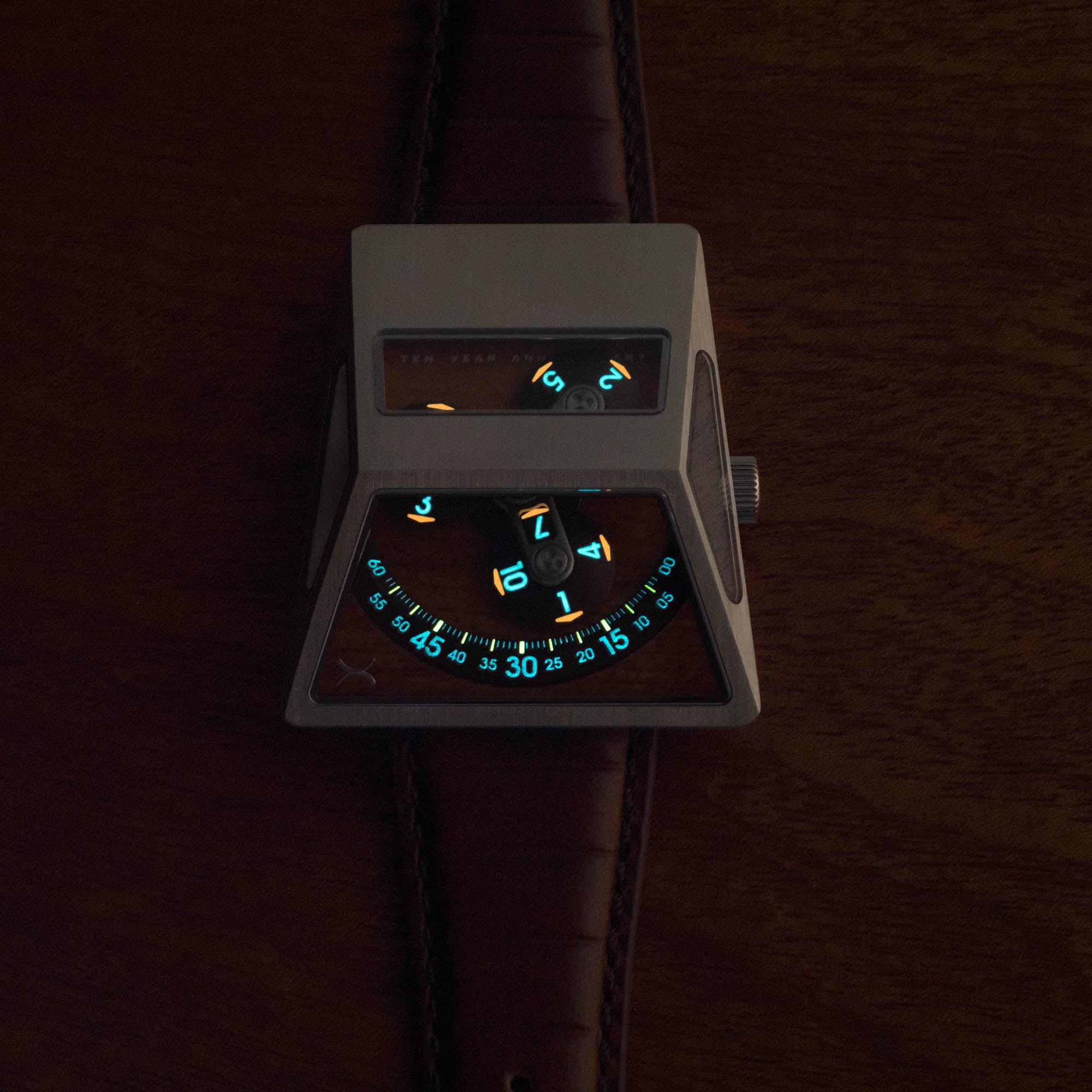 Vendetta X Automatic Brown Rosewood | Xeric.com – Xeric Watches