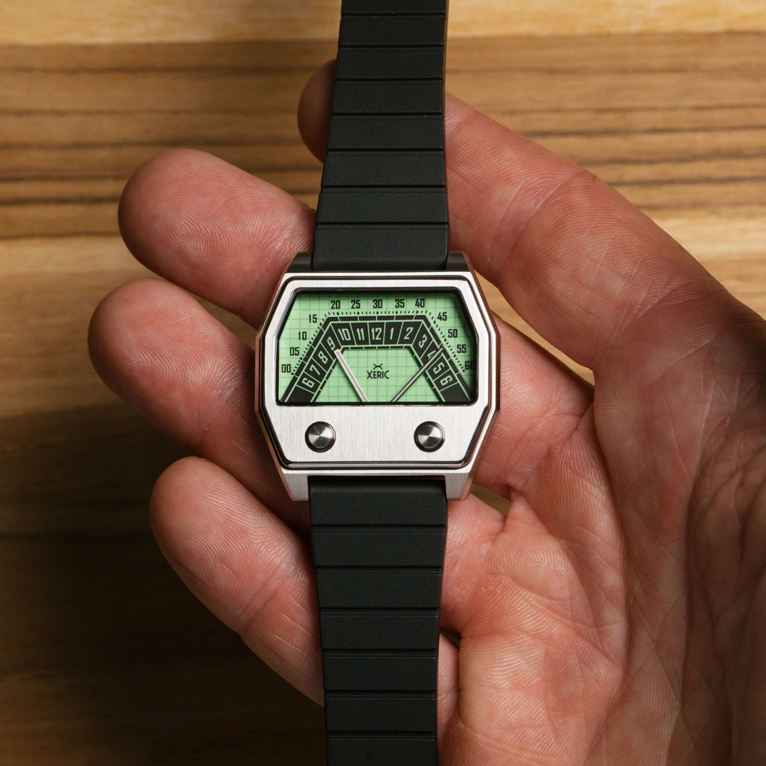 Volta Double Retrograde Vintage Mint