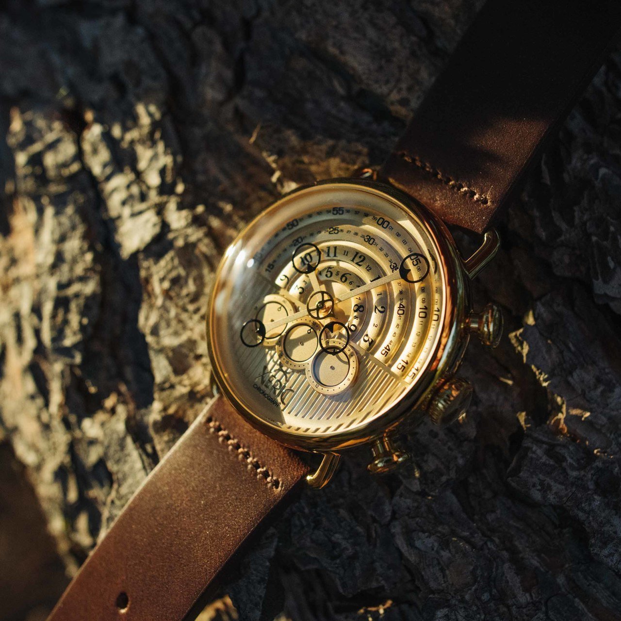 Halograph Chrono Sapphire Gold | Xeric.com – Xeric Watches