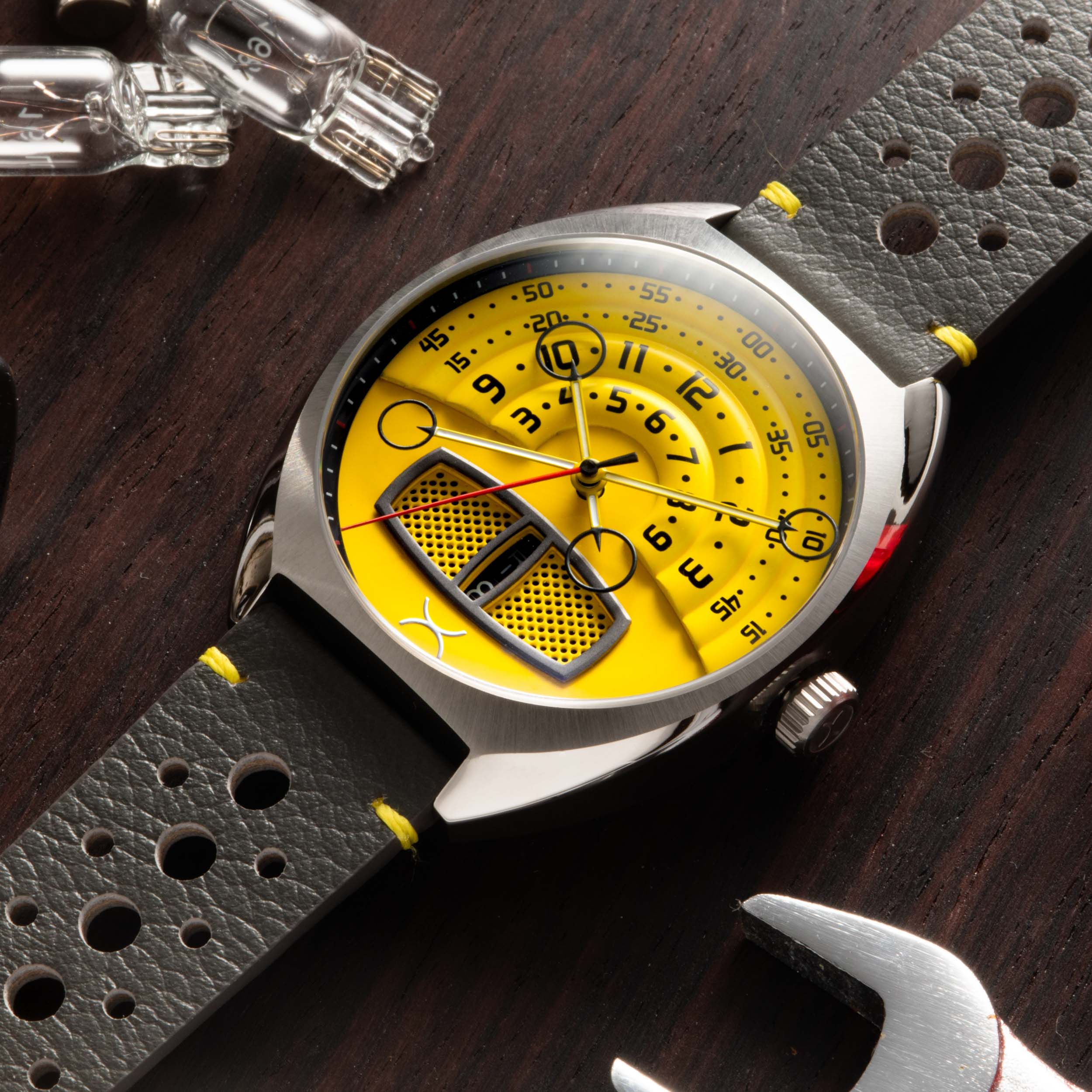Halograph III Automatic Caution Yellow | Xeric.com – Xeric Watches