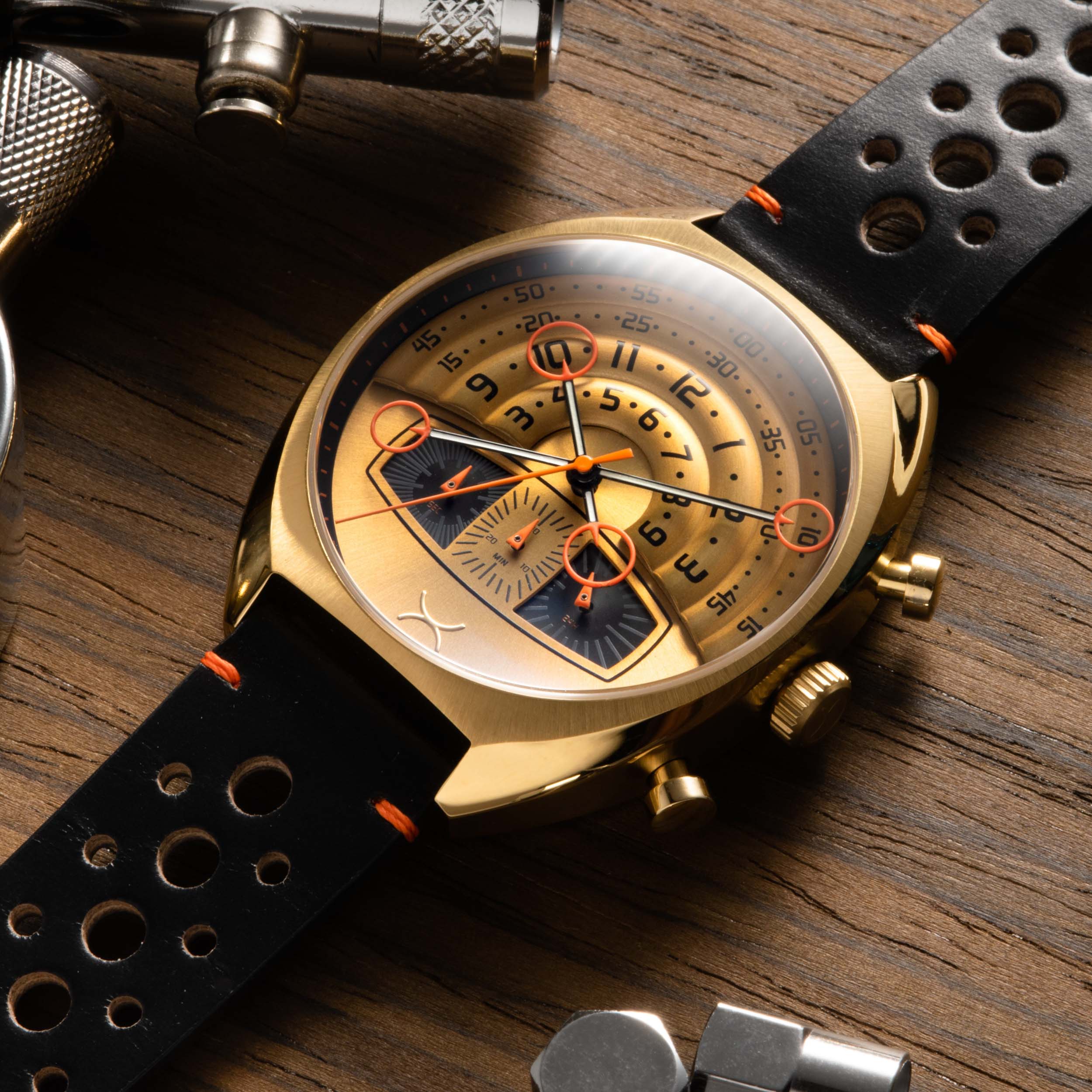 Halograph III Chrono Vintage Gold | Xeric.com – Xeric Watches Halograph III Chrono Vintage Gold | Xeric.com – Xeric Watches