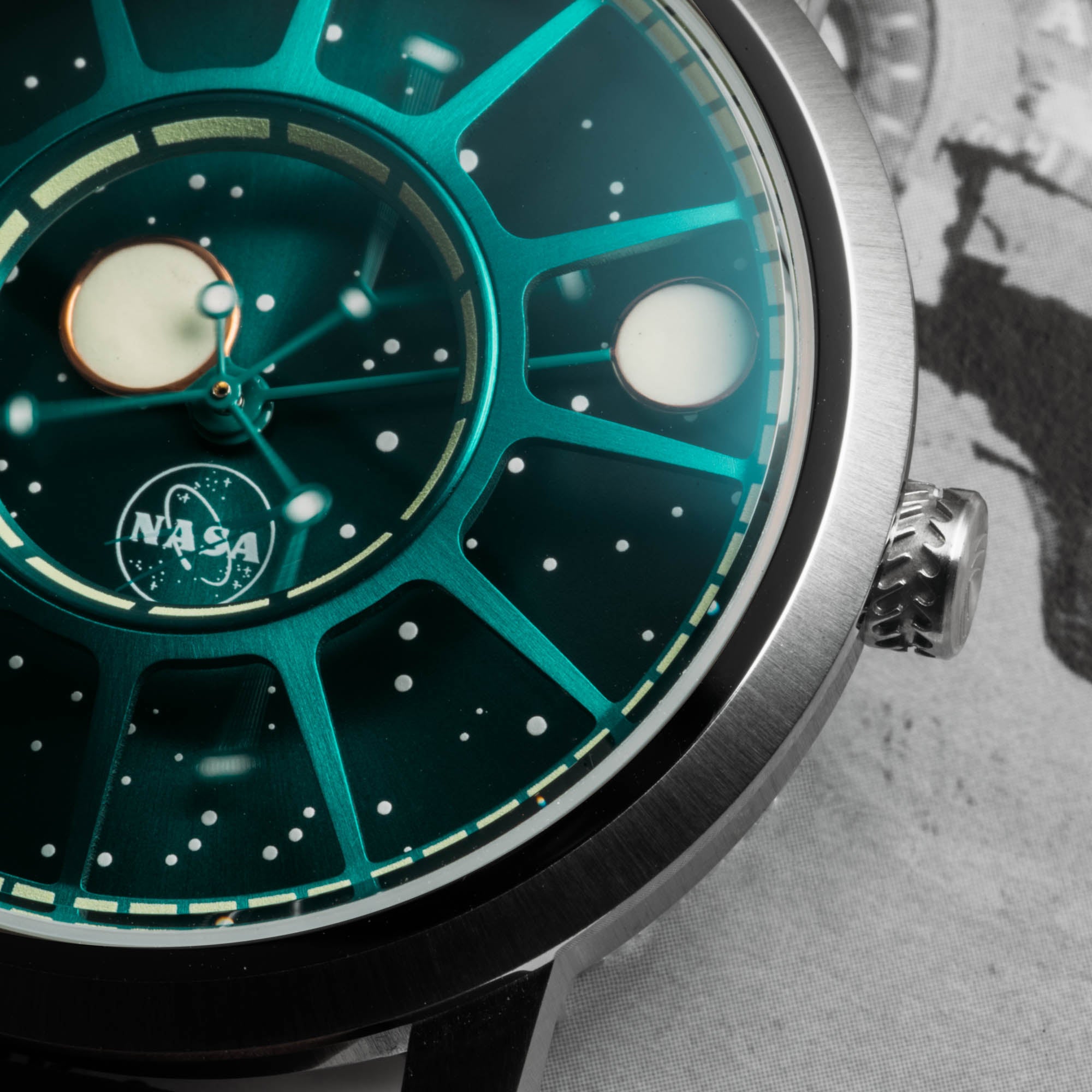 NASA Apollo 15 American Automatic Quasar | Xeric.com – Xeric Watches