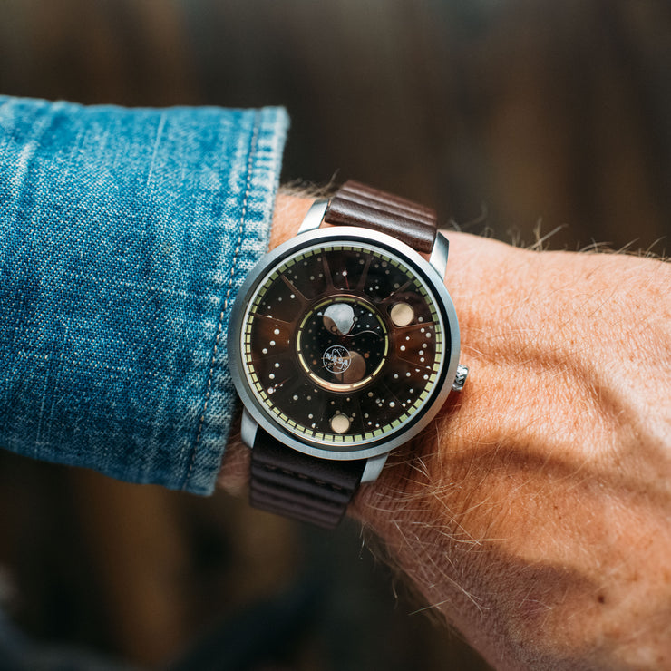 NASA Apollo 15 American Moonphase Brown Cosmos