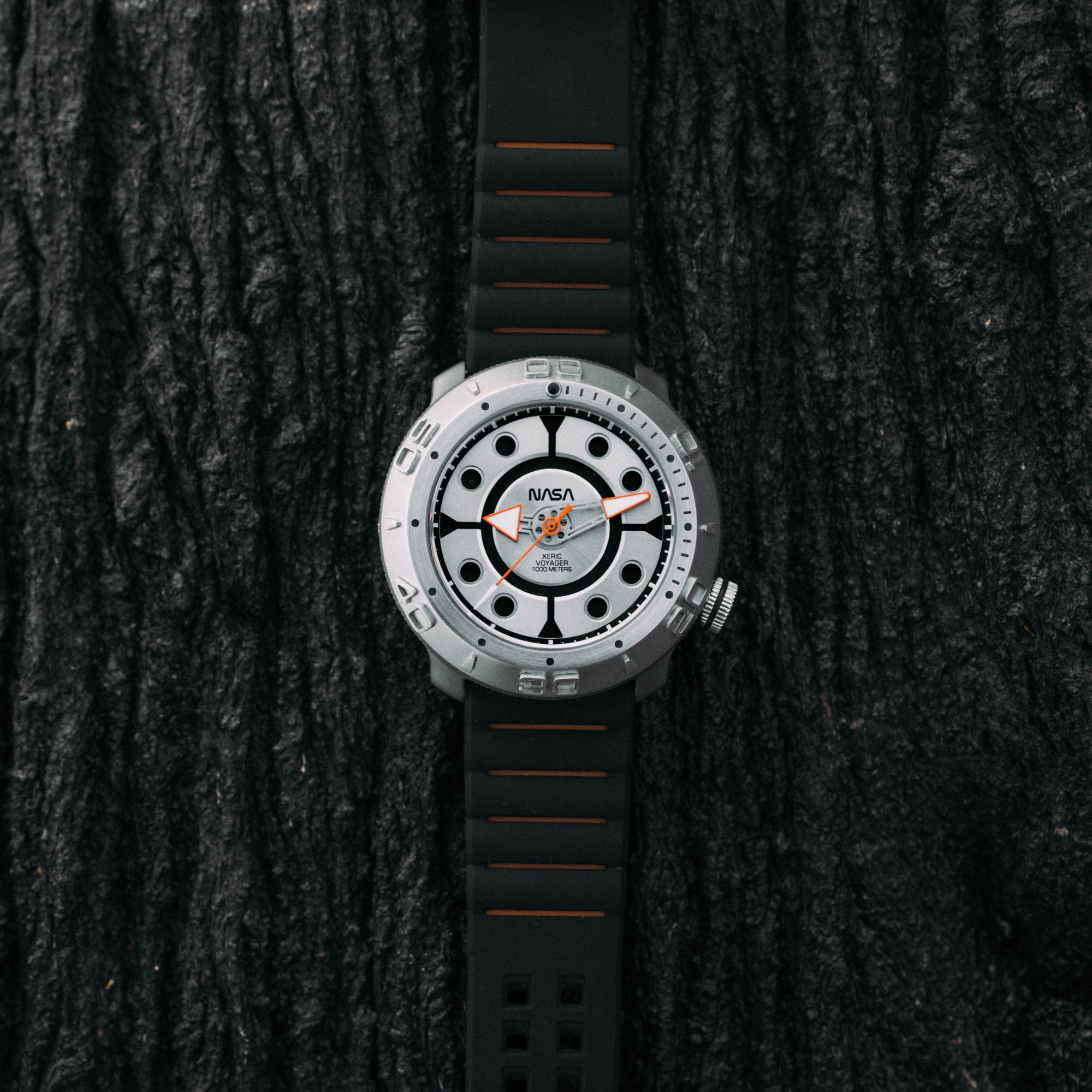 VOYAGER品 NASA Voyager Automatic 1000m Diver Ganymede | Xeric.com – Xeric