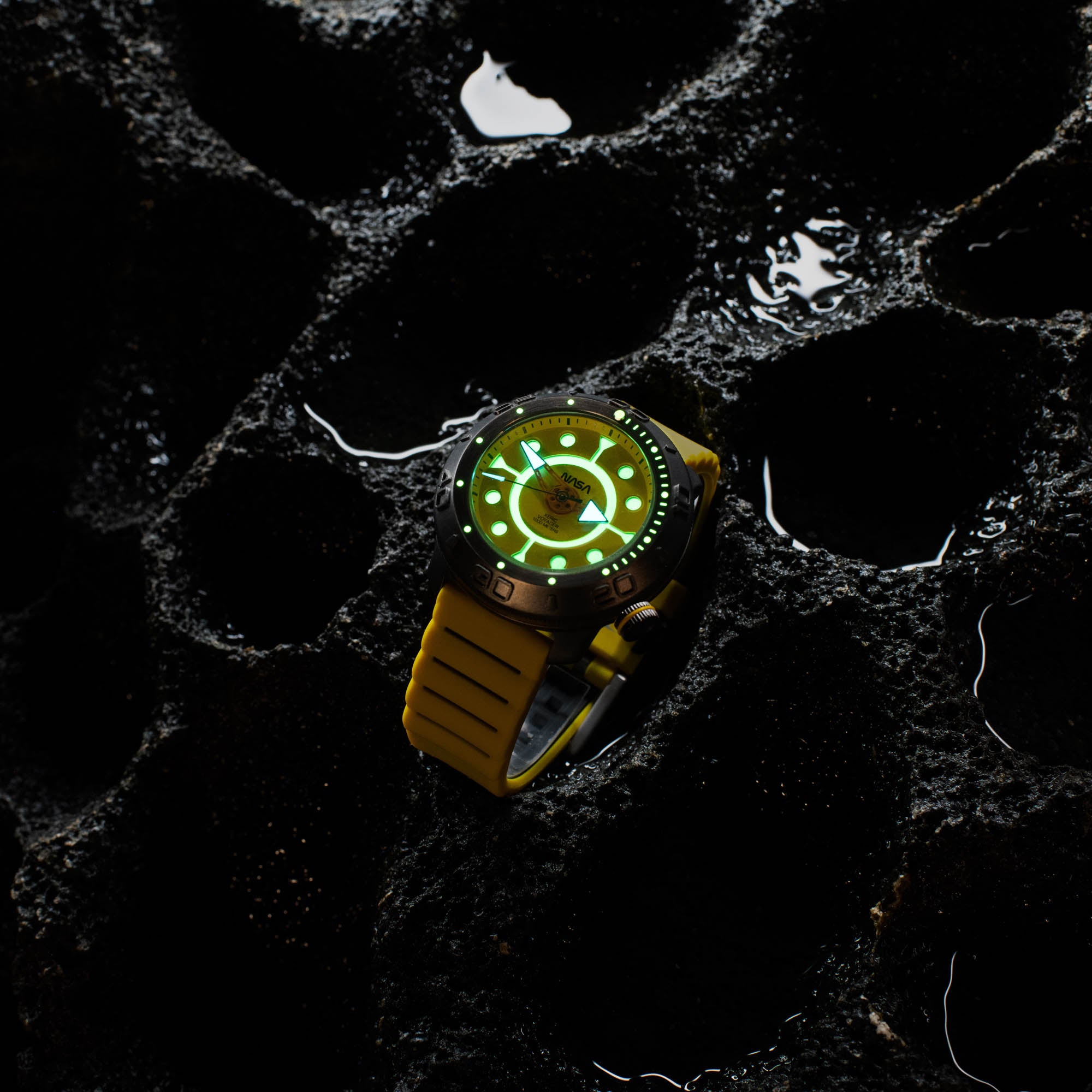 NASA Voyager Automatic 1000m Diver IO | Xeric.com – Xeric Watches