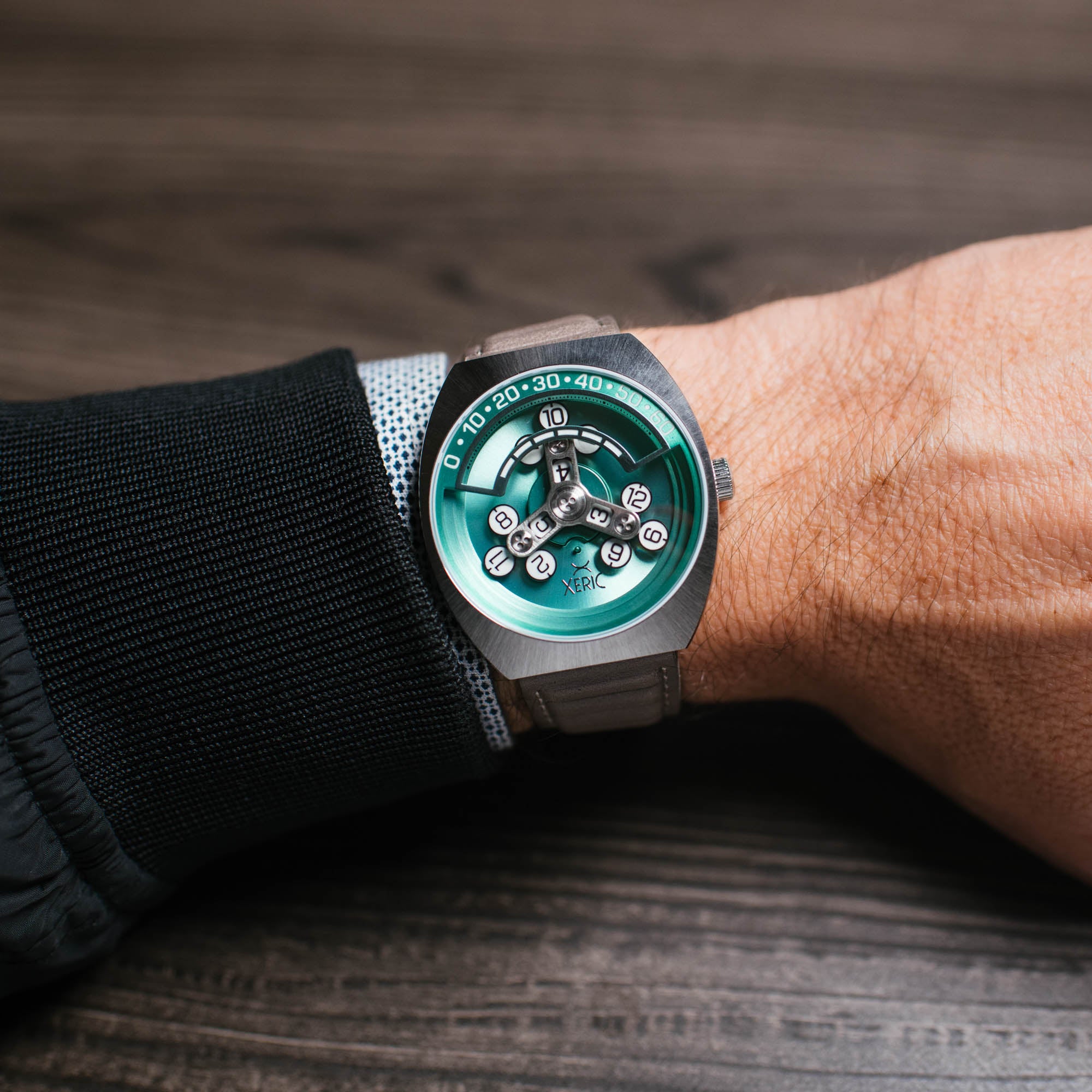 Scrambler Automatic Wandering Hour Aqua Gray | Xeric.com – Xeric
