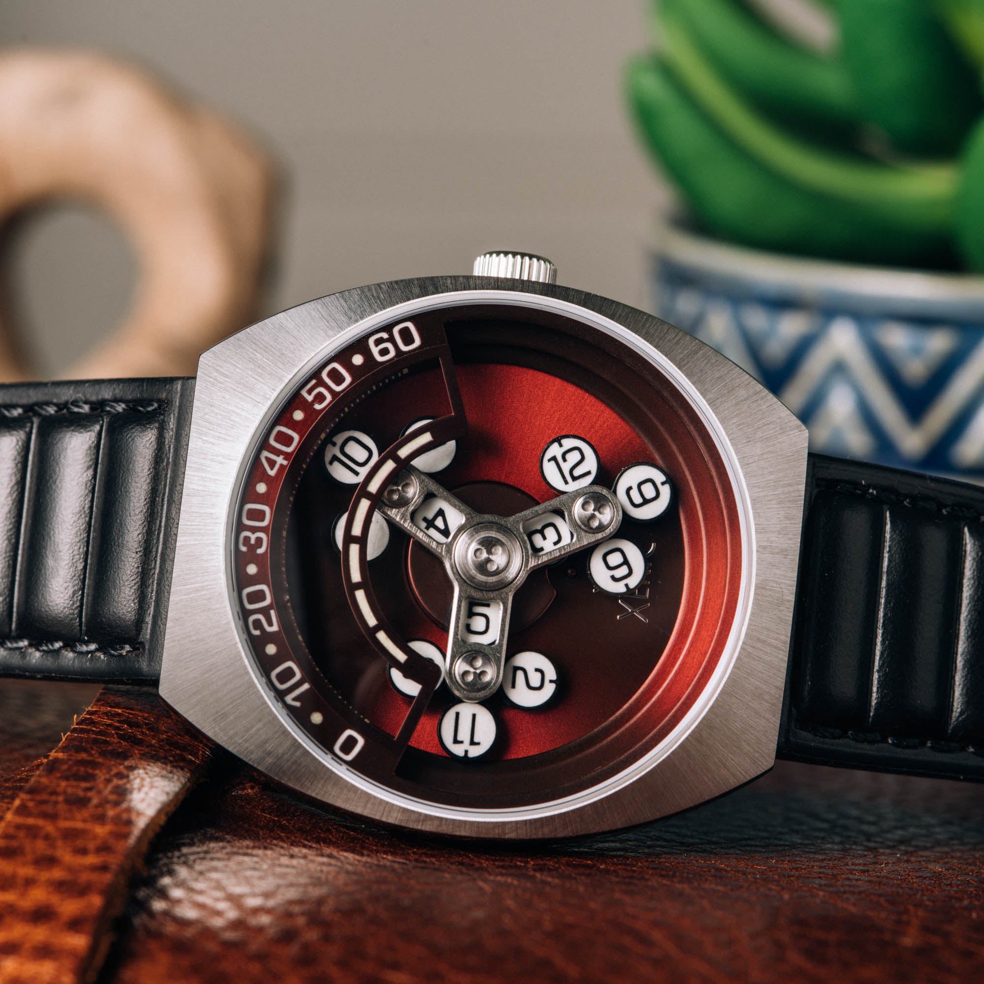 Scrambler Automatic Wandering Hour Black Oxblood | Xeric.com