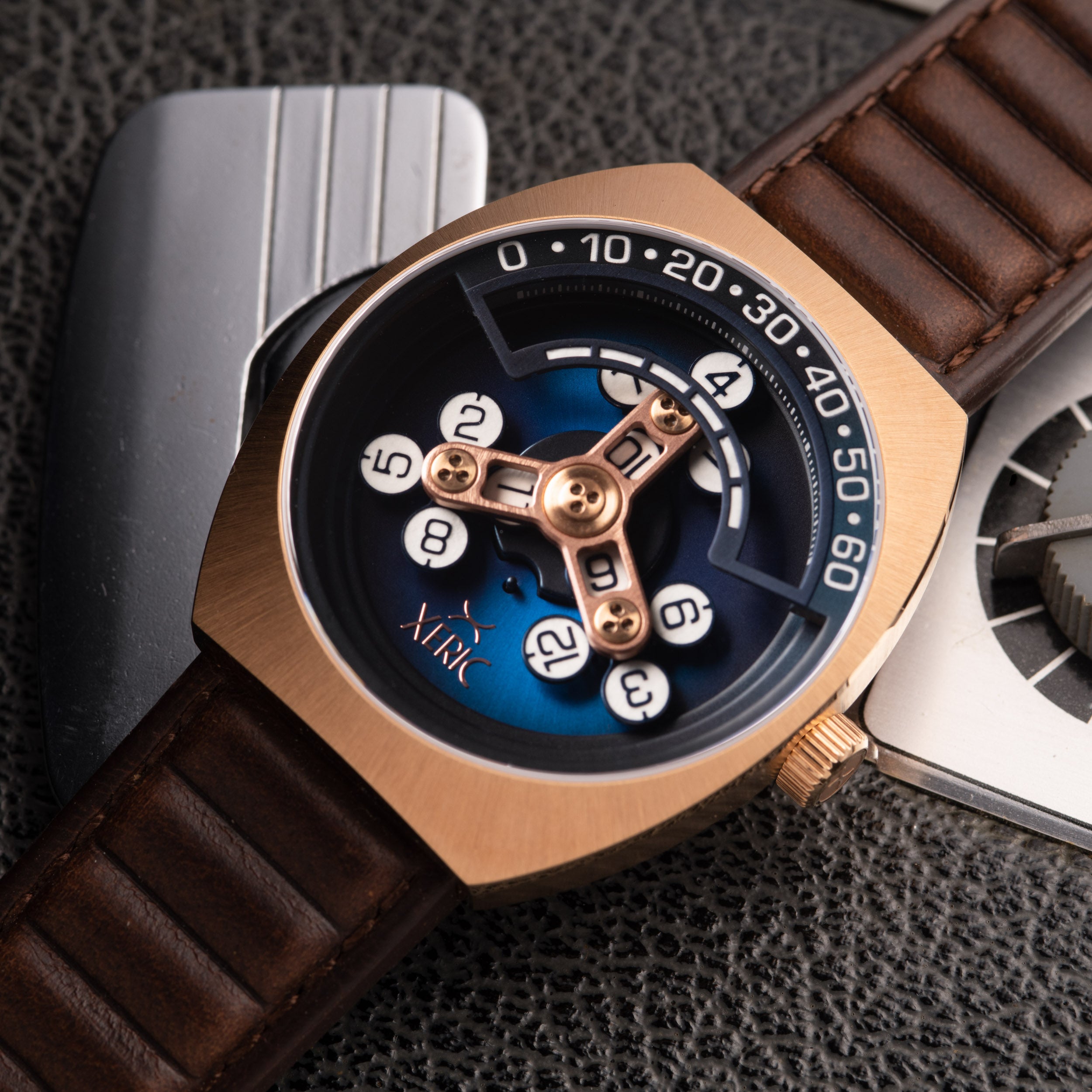 Scrambler Automatic Wandering Hour Rose Gold Ocean | Xeric.com