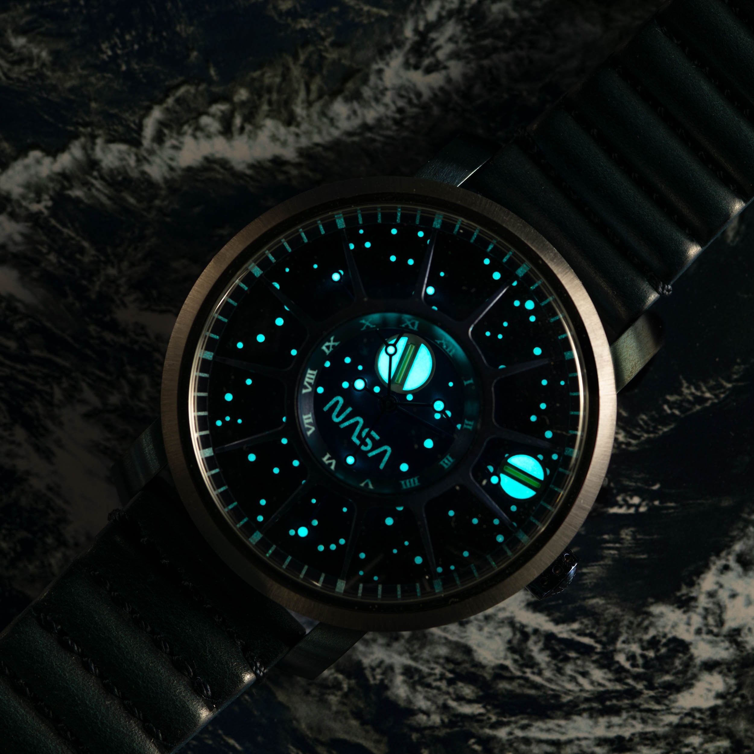 Trappist-1 Automatic NASA Edition Neutron Star | Xeric.com – Xeric