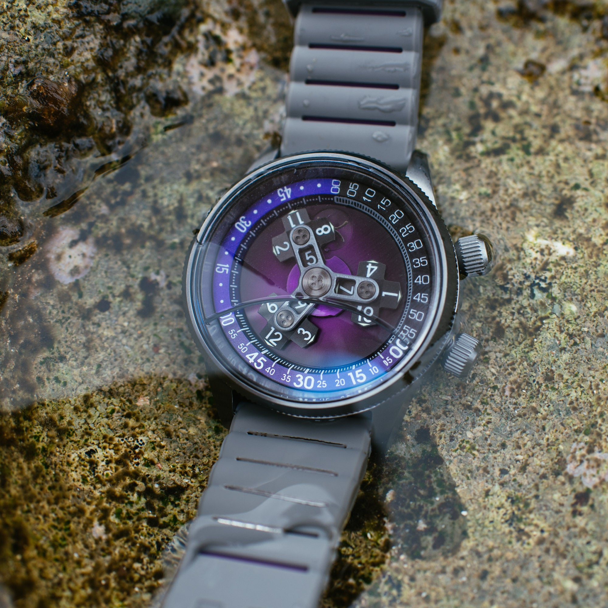 Vendetta II Automatic Wandering Hour Gunmetal Purple | Xeric