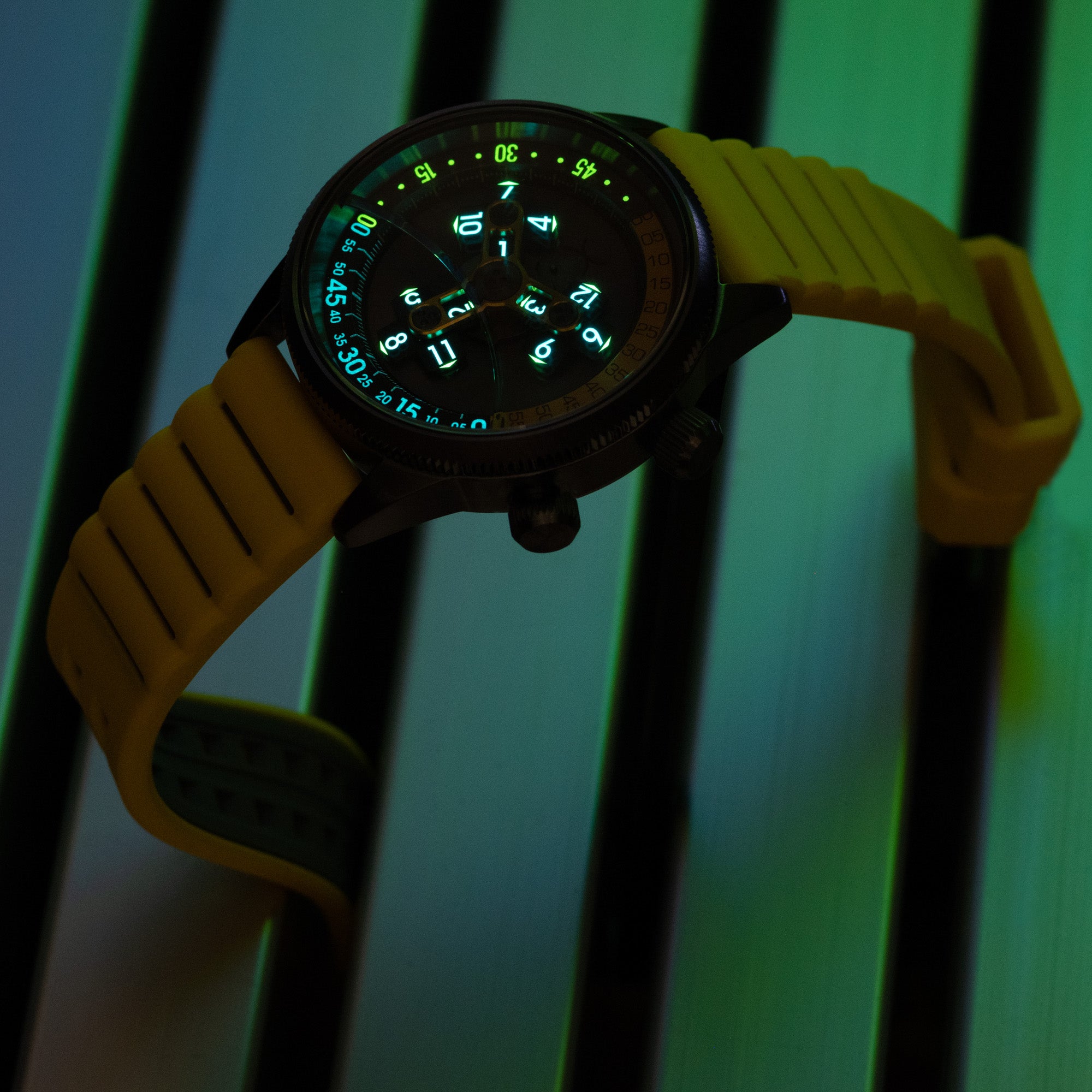 Vendetta II Automatic Wandering Hour Gunmetal Yellow | Xeric.com