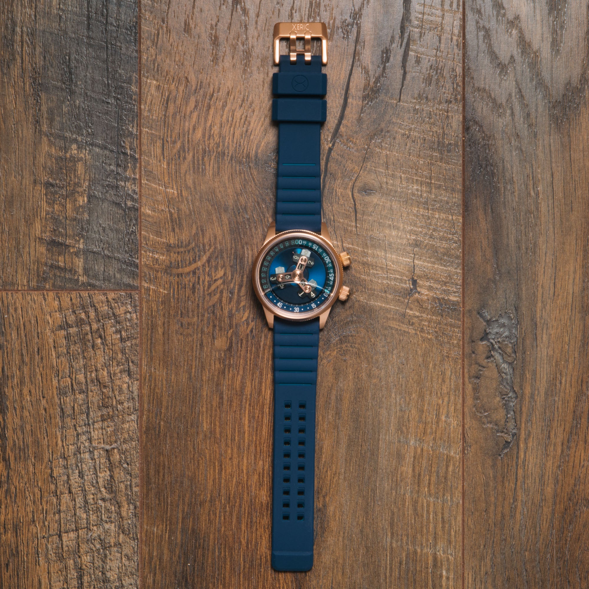 Vendetta II Automatic Wandering Hour Rose Gold Indigo | Xeric.com