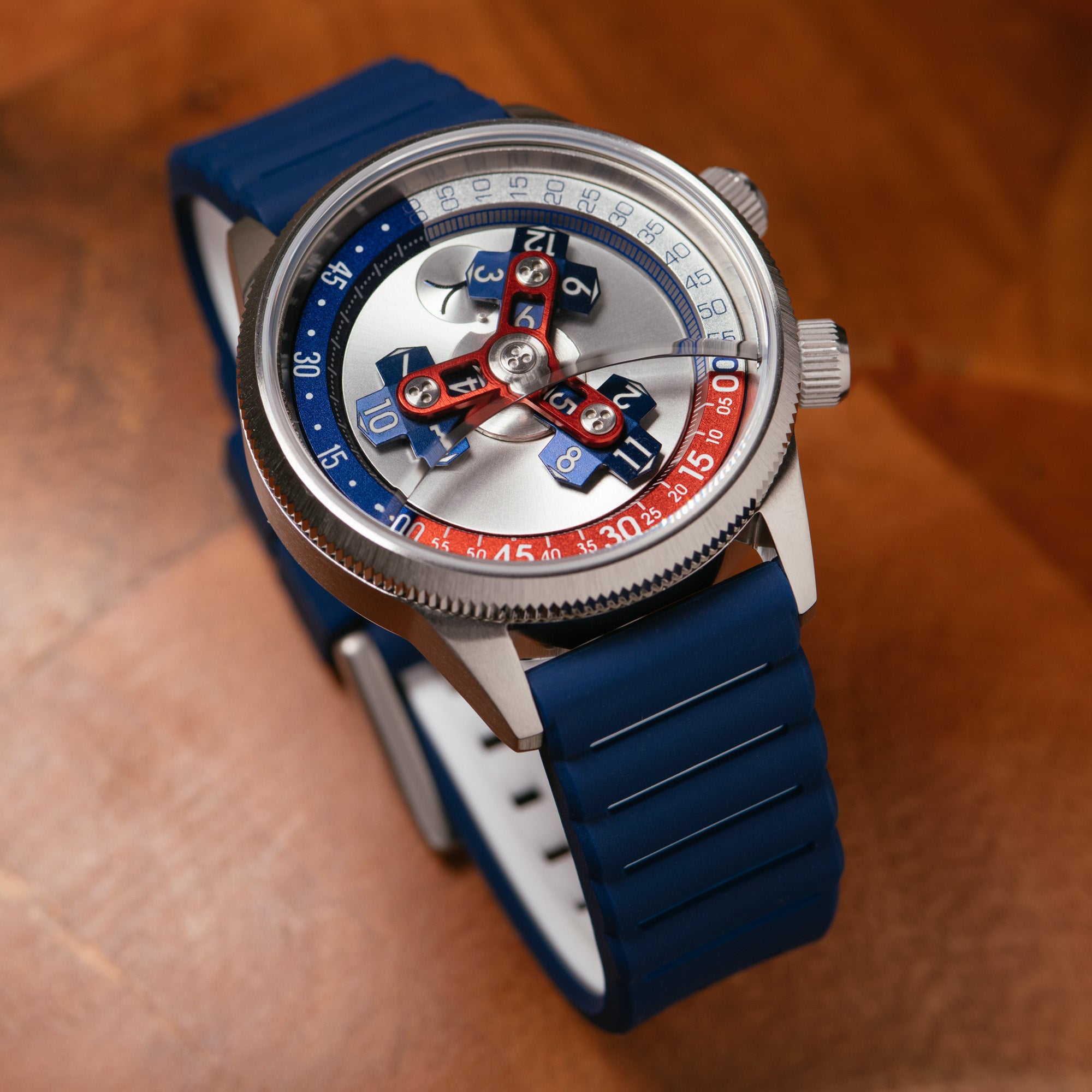 Vendetta II Automatic Wandering Hour Navy Red | Xeric.com – Xeric